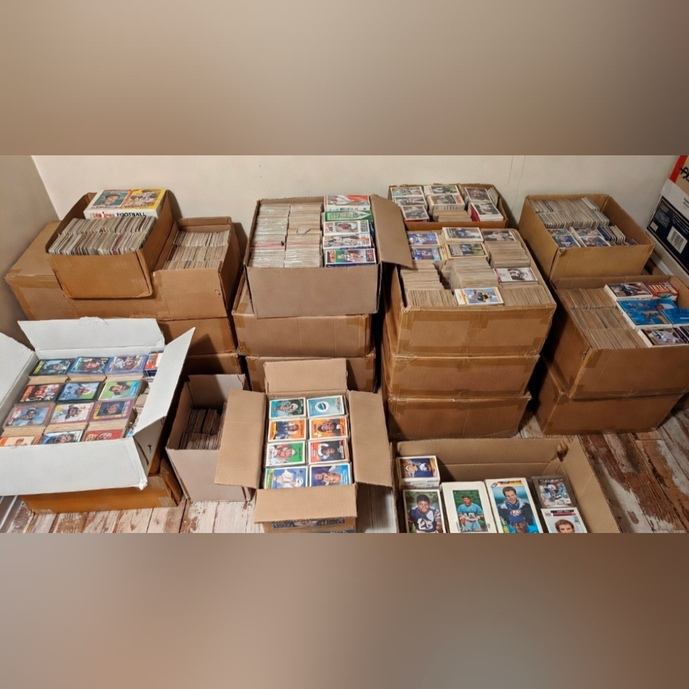 100 Football Cards Lot NFL Vintage Modern Mix Rookies Stars BONUS - Picture 3 of 3
